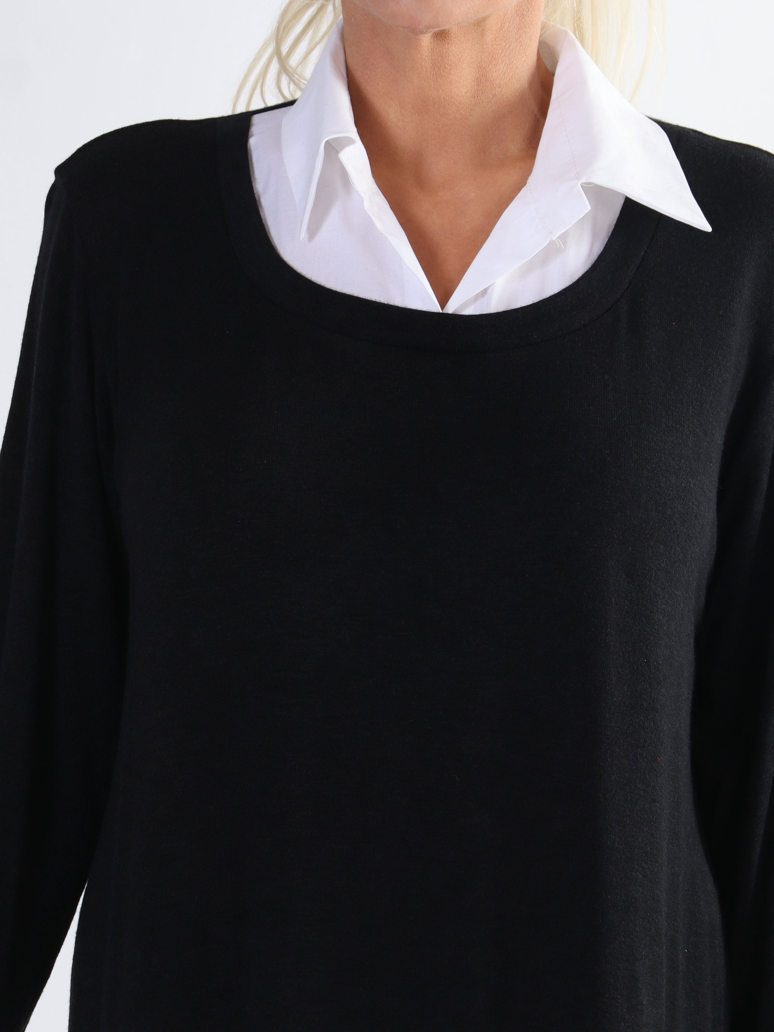 Rita - Dejlig blød plus size bluse med hvid skjortekrave